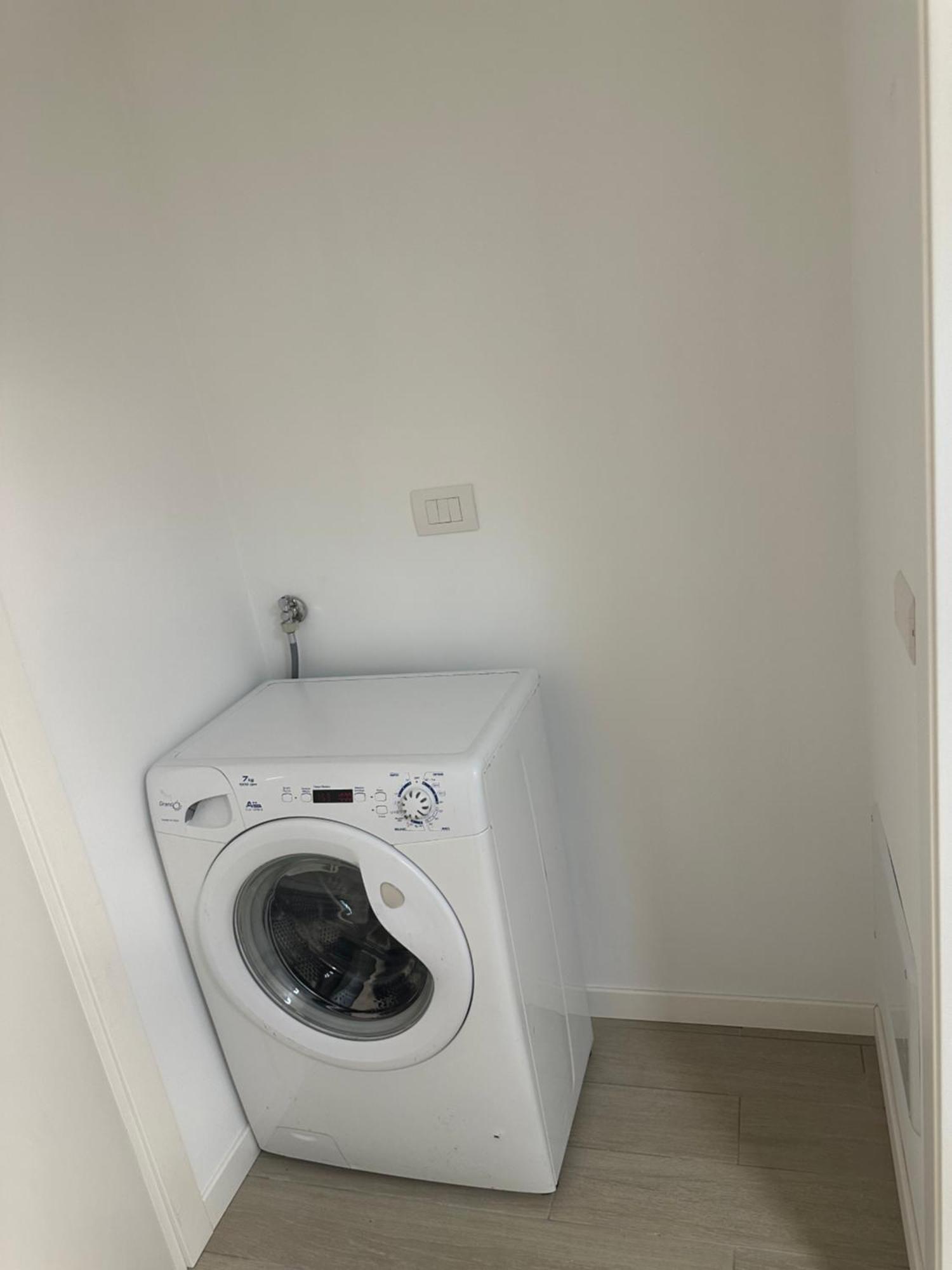 Casa Ideale Tim Appartmanti Moderni Vicina Al Centro Lecco Kültér fotó