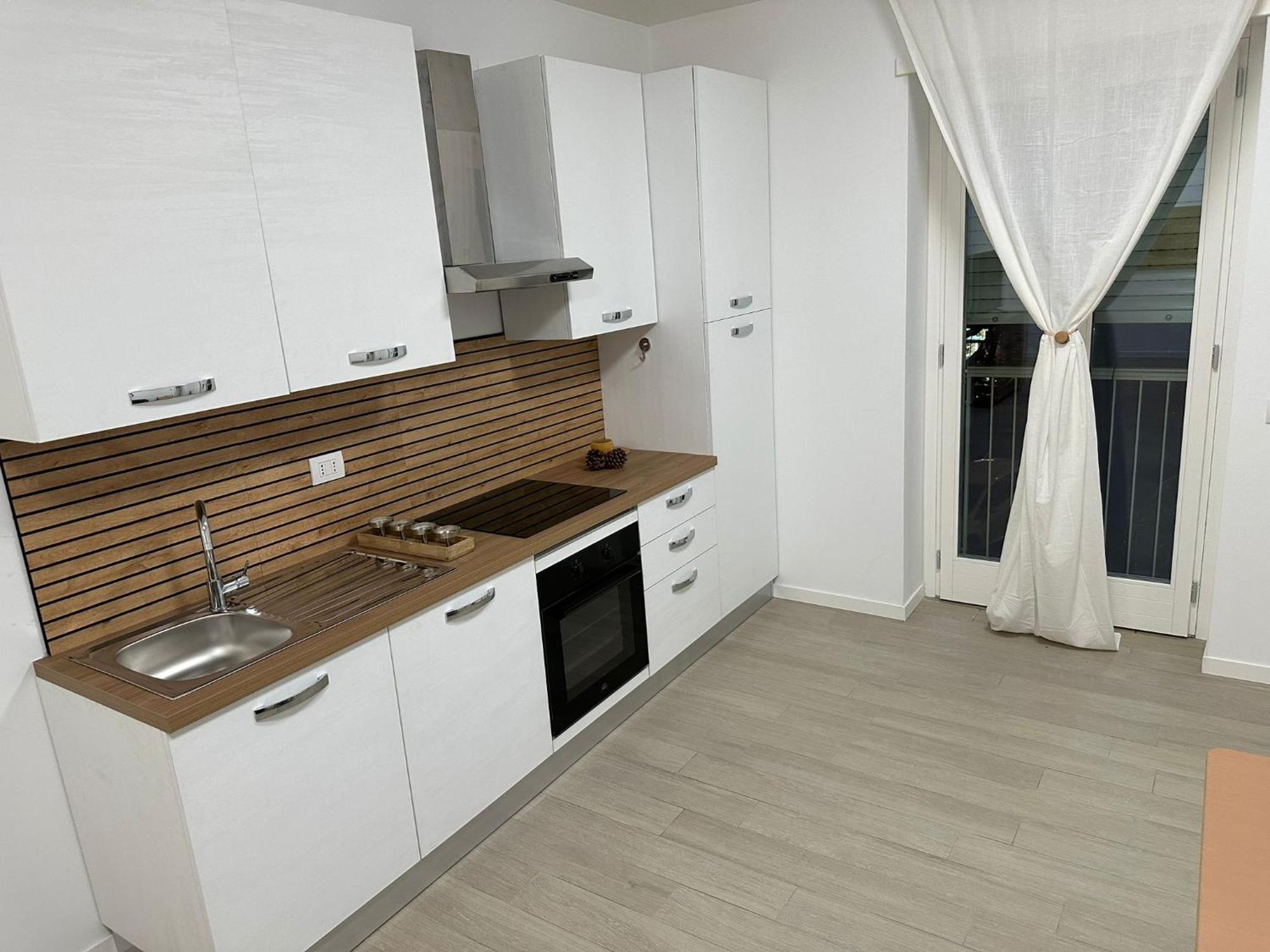 Casa Ideale Tim Appartmanti Moderni Vicina Al Centro Lecco Kültér fotó