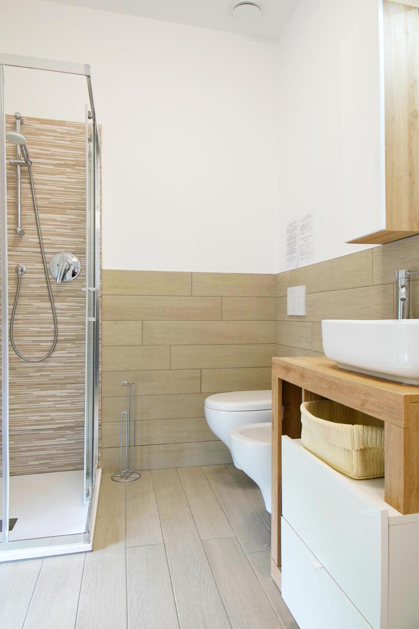 Casa Ideale Tim Appartmanti Moderni Vicina Al Centro Lecco Kültér fotó